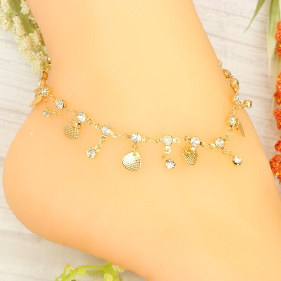 "Handmade Anklet – Elegant & Delicate Jewelry for Women | UNVRC1301 - Picture 4 of 10